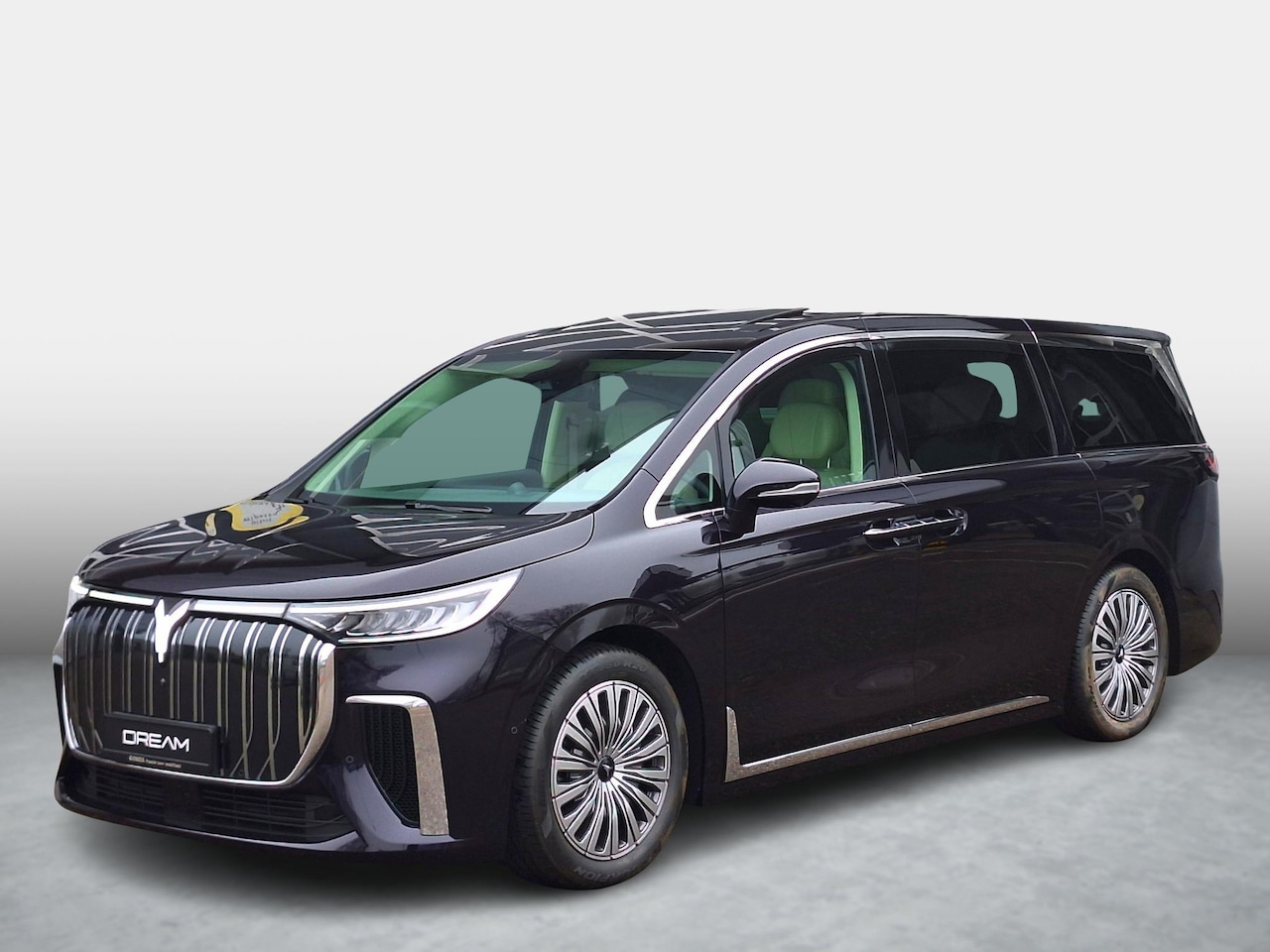Voyah Dream - Flagship Edition 109 kWh Schuifdak | Dynaudio Hi-Fi | | 360° Camera | Luchtvering | Adapti - AutoWereld.nl