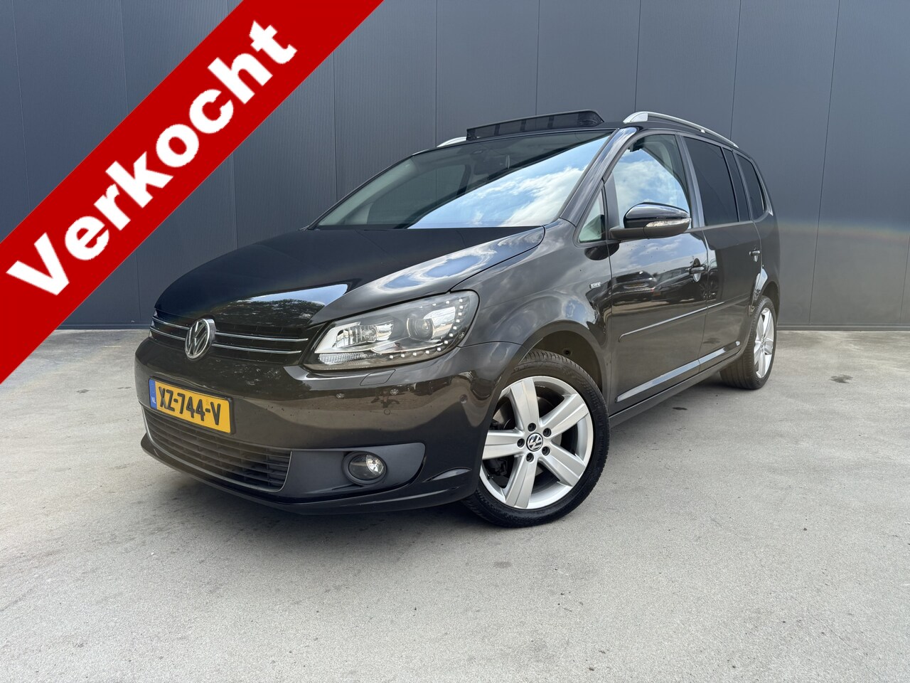 Volkswagen Touran - 1.4 TSI Comfortline OPEN DAK XENON NAVI CRUISE ECC LMV - AutoWereld.nl