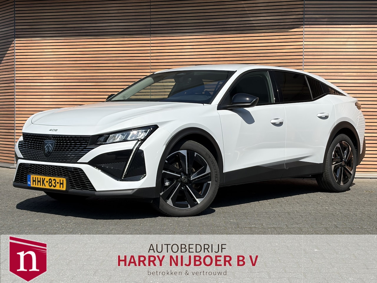 Peugeot 408 - 1.2 Hybrid 145 e-DCS6 Allure Cruise / Navi / Carplay / Camera - AutoWereld.nl