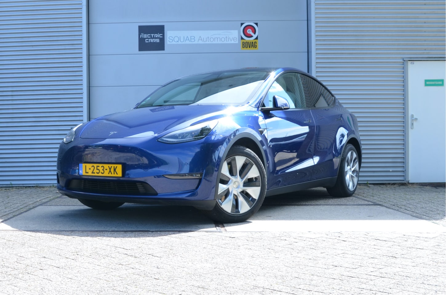 Tesla Model Y - Long Range AWD 75 kWh Trekhaak (max 1.600kg), AutoPilot3.0 - AutoWereld.nl