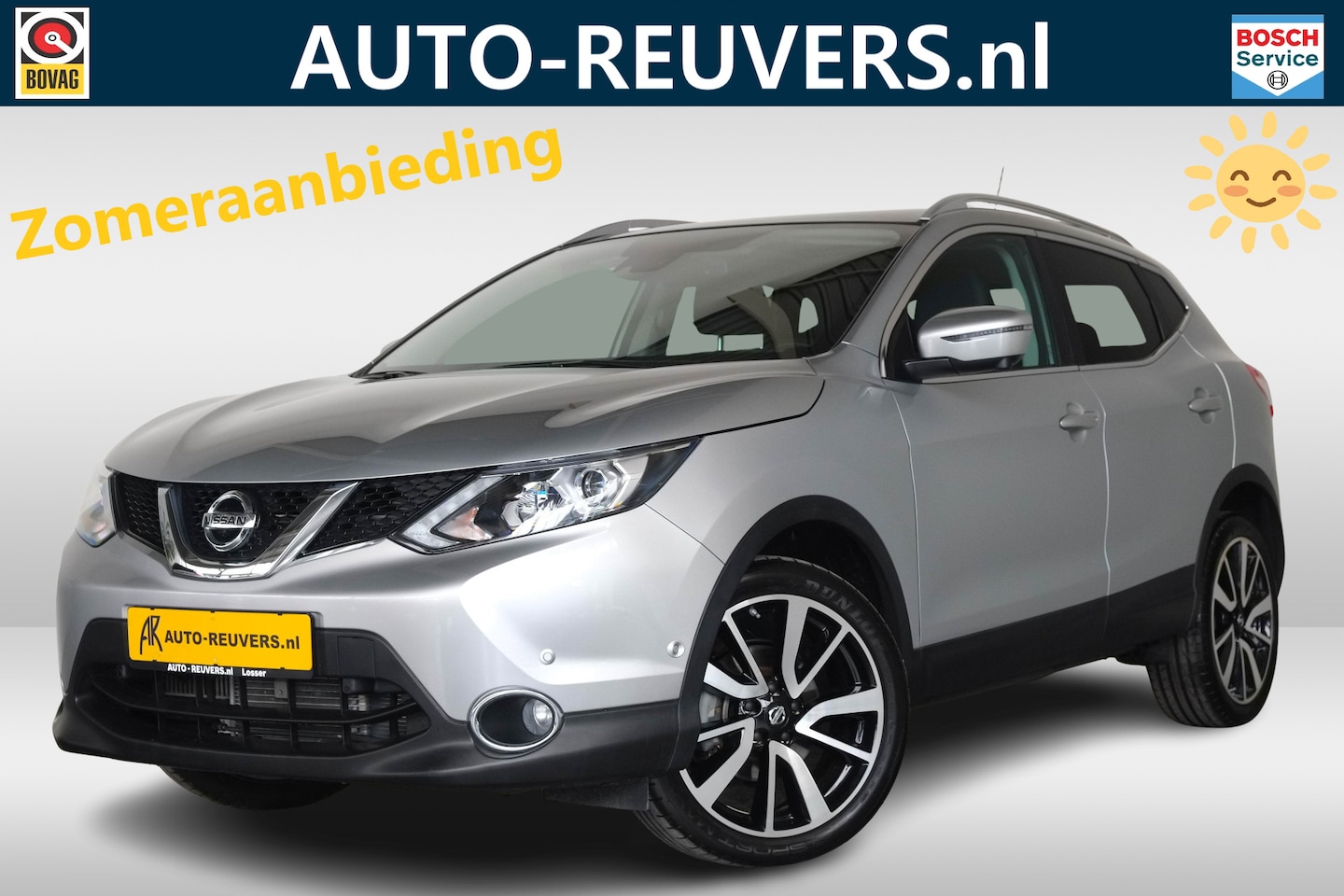 Nissan Qashqai - 1.2 Tekna Automaat / Pano / LED / Trekhaak / BLIS - AutoWereld.nl