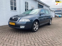 Skoda Octavia Combi - 1.6 FSI Tour Bj 2009, Airco, Cruise control, apk tot 01-2027, inruil is mogelijk