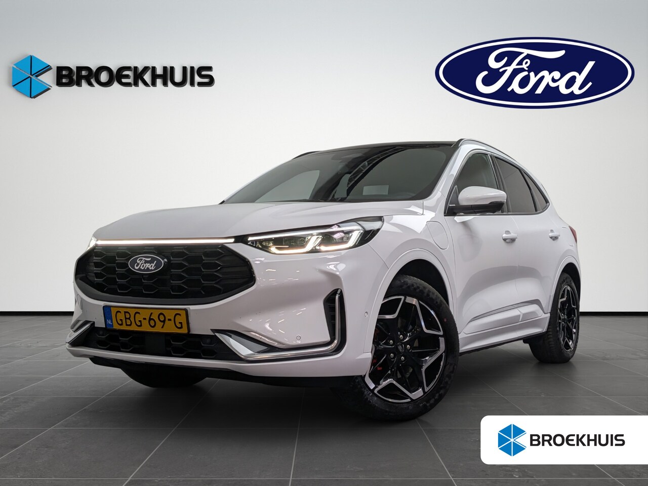 Ford Kuga - 2.5 PHEV ST-Line X 243pk | Elekt. Trekhaak | Panoramadak | Matrix Led | Adaptive Cruise | - AutoWereld.nl