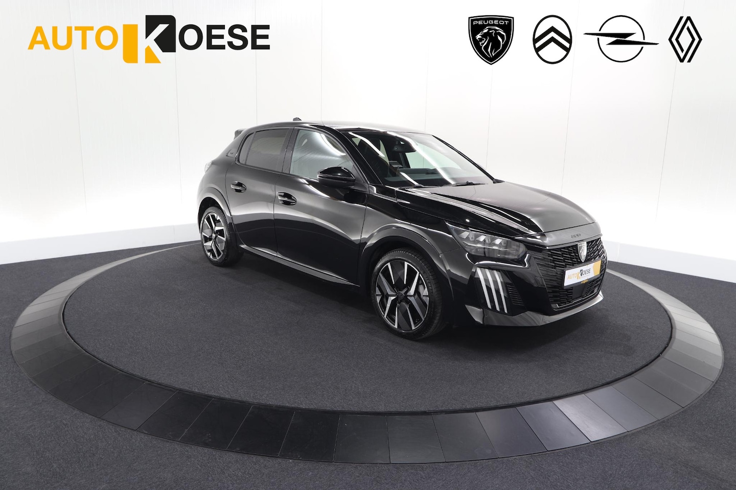 Peugeot 208 - 1.2 Hybrid 145 e-DCS6 GT | Alcantara Pakket | Camera | Apple Carplay | Stoelverwarming - AutoWereld.nl