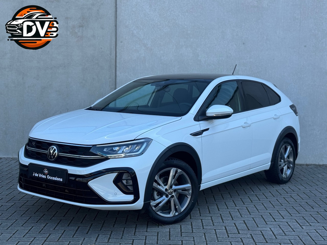 Volkswagen Taigo - 1.0 TSI R-Line ACC CAMERA PANO DAK APPLE CAR PLAY - AutoWereld.nl