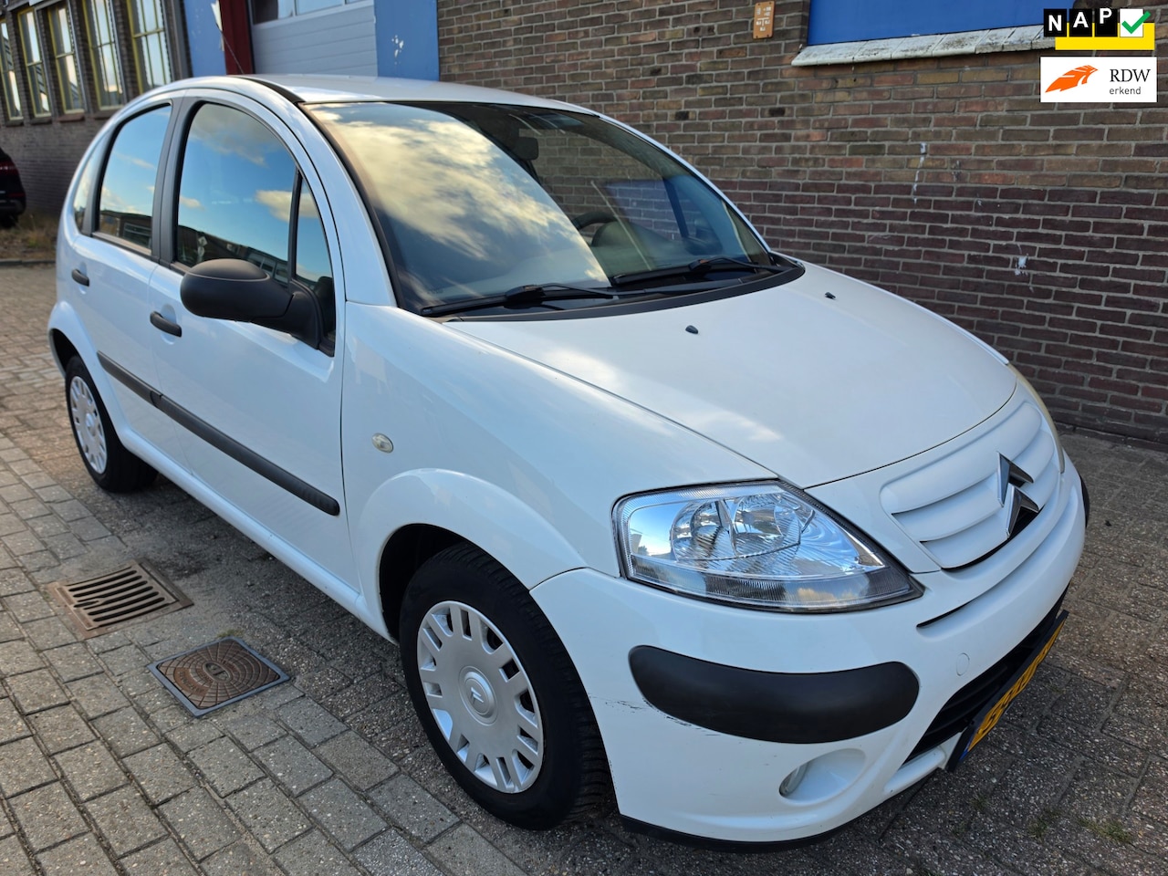 Citroën C3 - 1.4i APK 7-7-27 airco 850,- B.J. 2007 - AutoWereld.nl