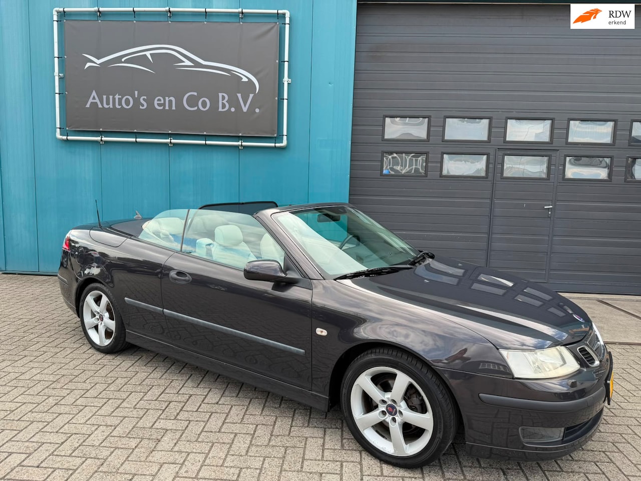 Saab 9-3 Cabrio - 2.0t Vector Leder Clima Navi Cruise 17" Lm velgen bi-Xenon Pdc Trekhaak Incl nw Apk 24-09- - AutoWereld.nl