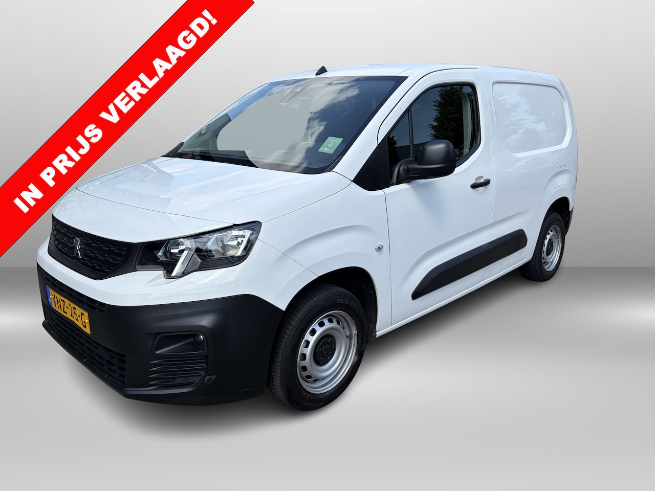 Peugeot Partner - 1.2 PureTech Premium Benzine! * Apple\Android * Cruise * Airco - AutoWereld.nl
