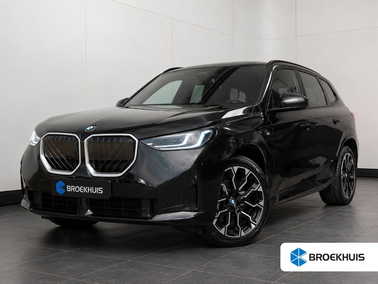 BMW X3 - 30e xDrive | 360° CAMERA | PANODAK | STOELVERWARMING | ADAPTIVE CRUISE | LANE ASSIST | LED - AutoWereld.nl