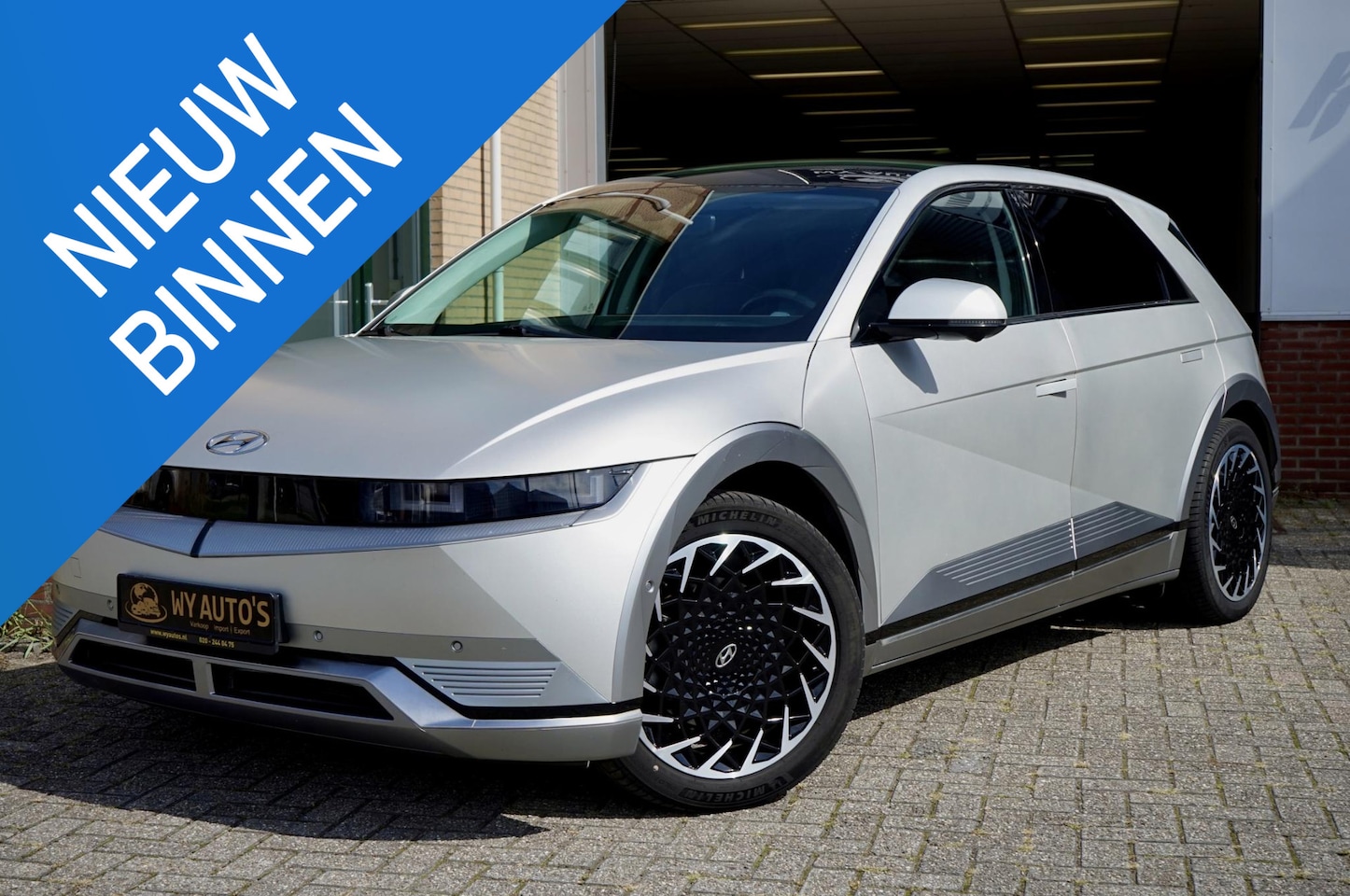 Hyundai IONIQ 5 - Project 45 AWD 73kWh 306pk|Solardak|SOH 100%|Gravity Gold Matt|Fabrieksgarantie| - AutoWereld.nl