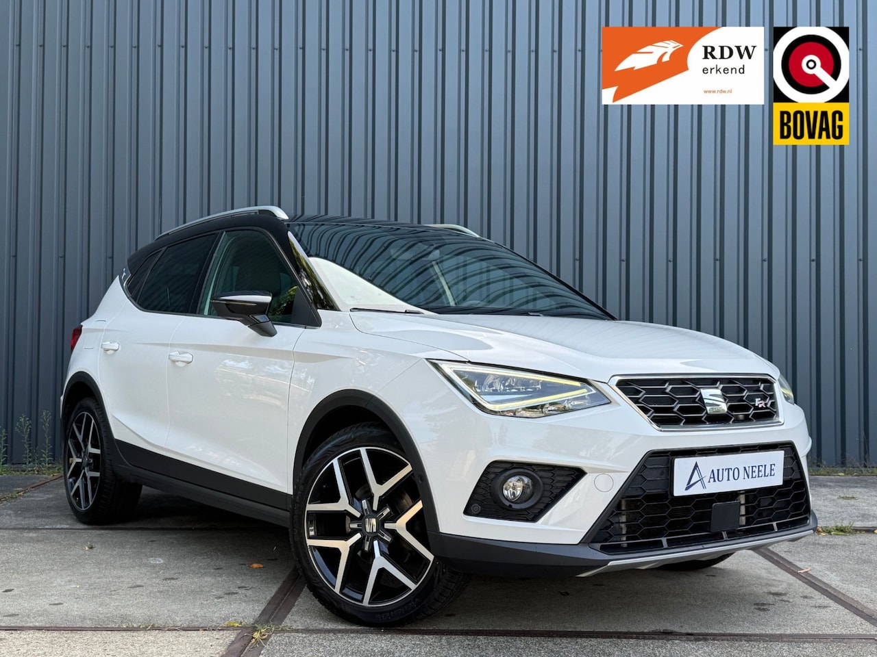 SEAT Arona - 1.5 TSI 150 PK EVO FR Dodehoek, Camera, RIJKLAAR - AutoWereld.nl