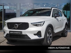 Volvo XC40 - 2.0 B4 Plus Dark Mild Hybride 197pk Automaat | 2.000kg Trekgewicht | Adaptieve Cruise + Pi
