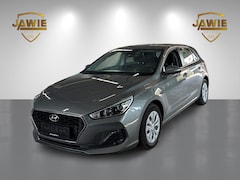 Hyundai i30 - 1.4 i-Drive