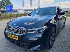 BMW 3-serie Touring - 330e xDrive M-Pakket Panodak HeadUp