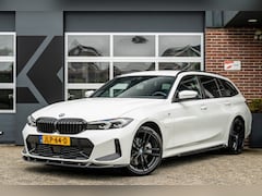 BMW 3-serie Touring - 330e xDrive M Sport LCI | Facelift | Shadow | Trekhaak | Widescreen | Hifi | Camera | 19'