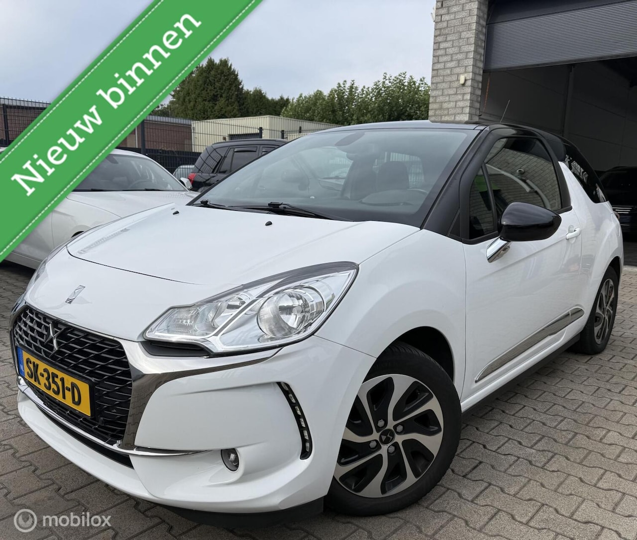 DS 3 - 1.2 PureTech So Chic / Origineel NL / Dealer onderh! - AutoWereld.nl