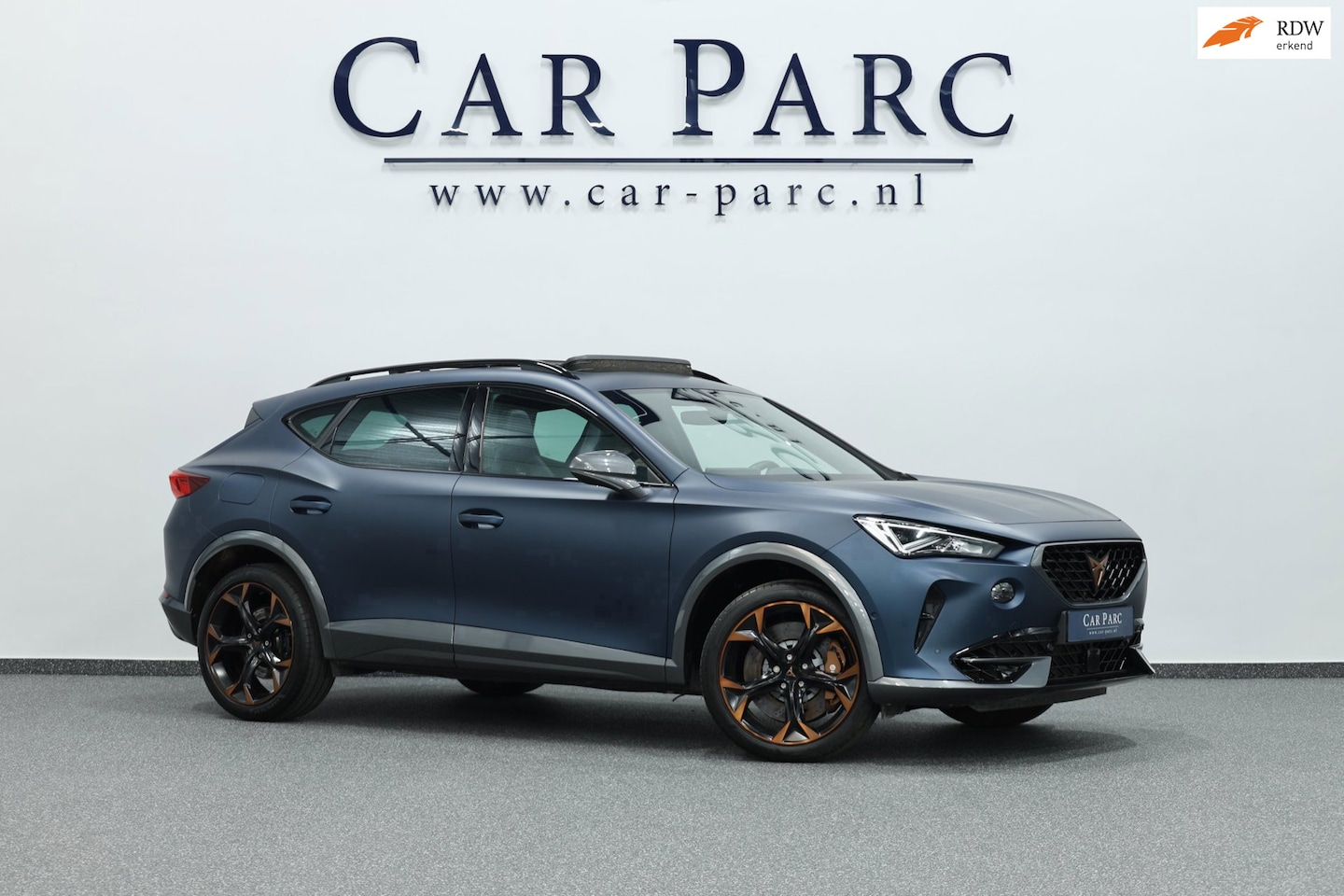 CUPRA Formentor - 2.0 TSI 4DRIVE 310+PK MATT/LED/VIRTUAL/SFEER/PANO/LEDER+S.VERWARMING+MEMORY/19" LMV/CAM/AC - AutoWereld.nl