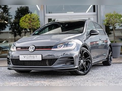 Volkswagen Golf - 2.0 TSI GTI TCR Pano Dsg Akrapovic