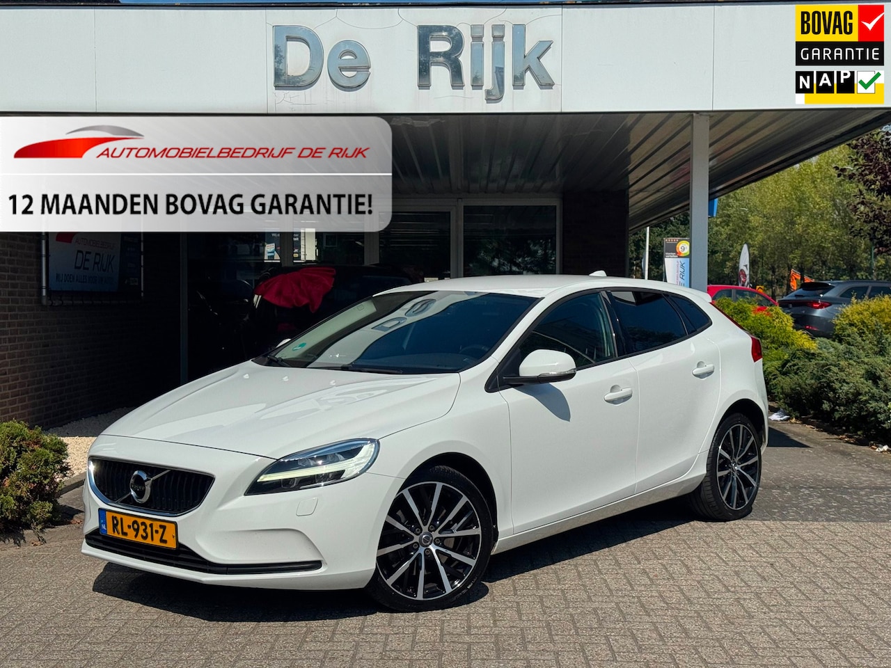 Volvo V40 - 1.5 T2 Nordic+ | Carplay/Android, Cruise, Stoelverw., Leder, Clima, Trekhaak | | - AutoWereld.nl