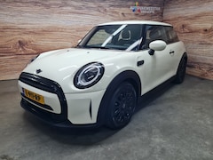 MINI 3-Deurs - (f56) 1.5 One Classic 1e eigen. Sportint. Led Carplay / Dab all-in prijs + 12 mnd garantie