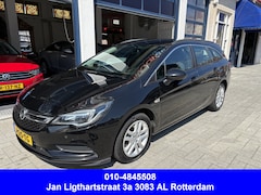 Opel Astra Sports Tourer - 1.4 Business Executive AUTOMAAT/AIRCO/CARPLAY/STUUR/STOEL VERW