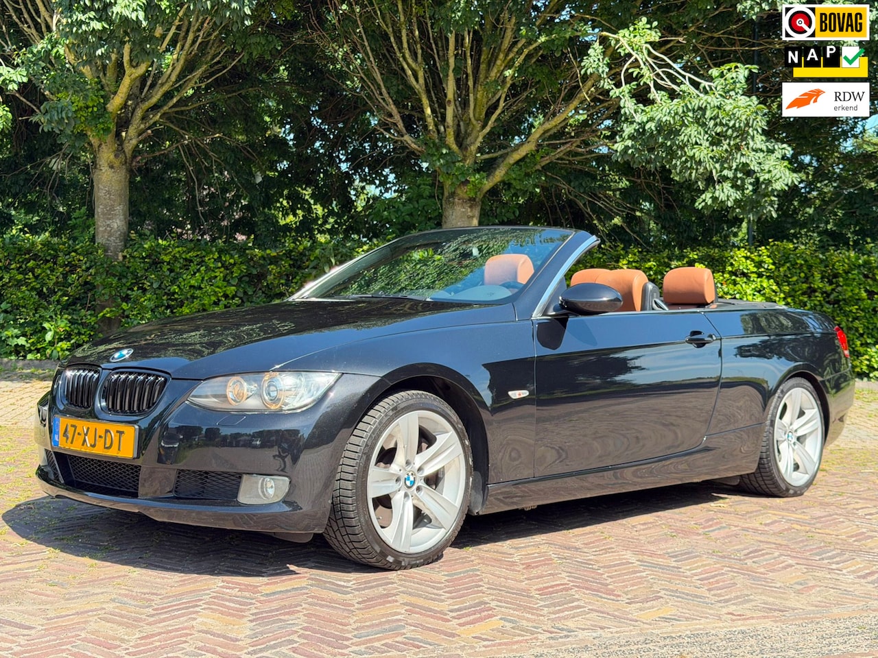 BMW 3-serie Cabrio - 330d 6 cilinder High Executive, goed werkende kap, Trekhaak - AutoWereld.nl
