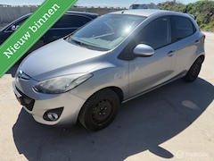 Mazda 2 - 2 1.3 Navigator GT export loopt niet goed op gas
