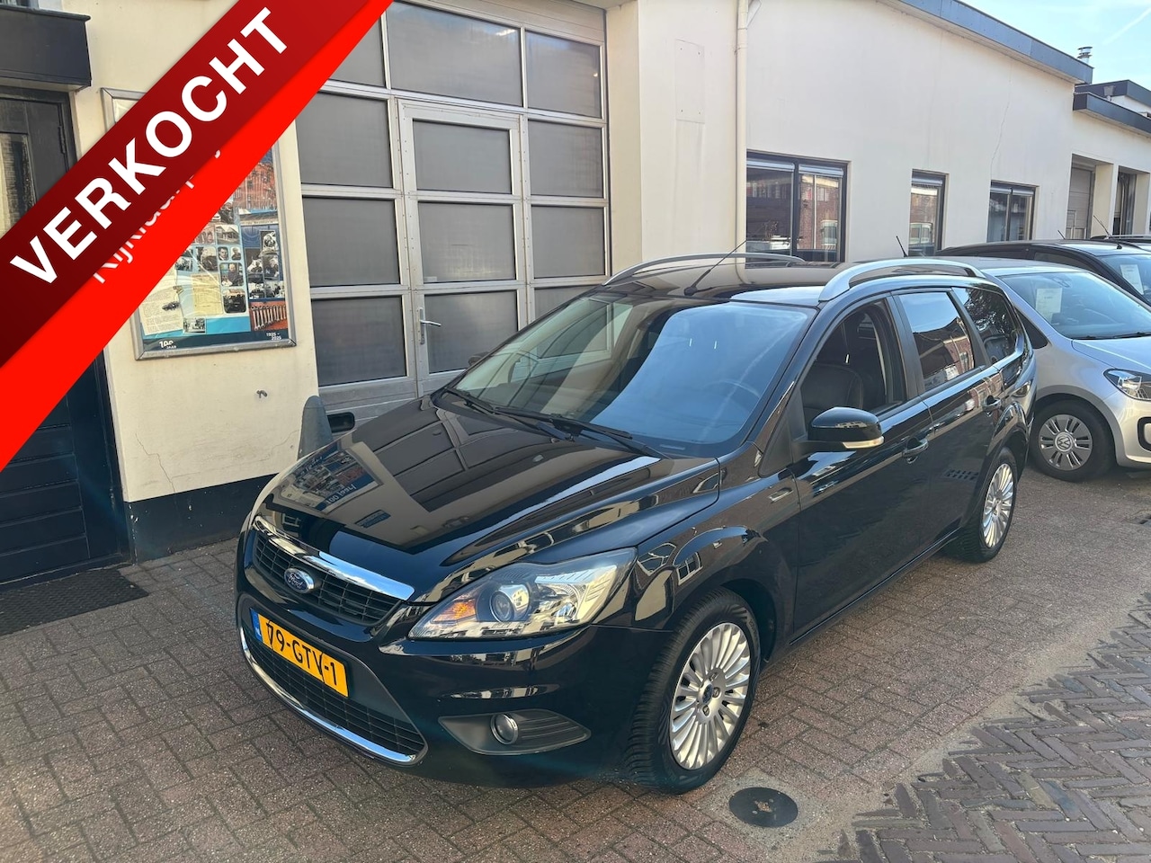 Ford Focus Wagon - 1.6 74KW AUT Titanium - AutoWereld.nl