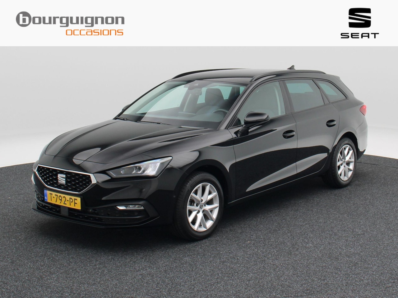 SEAT Leon Sportstourer - 1.0 eTSi 110 Pk Automaat Style Business Intense | Trekhaak | Camera | Adaptive Cruise | Na - AutoWereld.nl