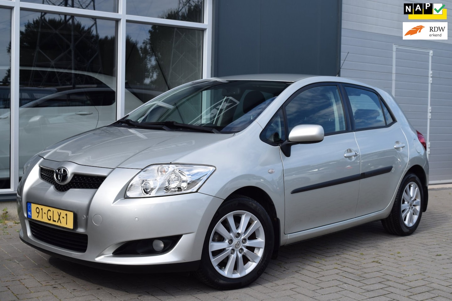 Toyota Auris - 1.6-16V Luna | ¹ste eigenaar | NAP + APK 7-2027 - AutoWereld.nl