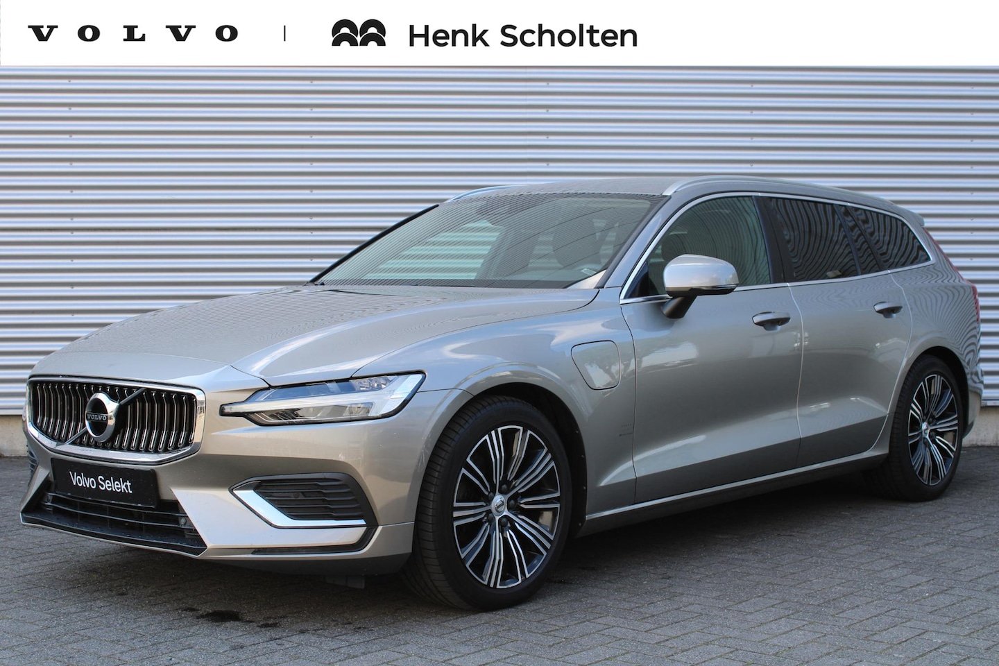Volvo V60 - 2.0 T6 Recharge AWD Inscription Expression | Long Range | Lederen Bekleding | Comfortstoel - AutoWereld.nl
