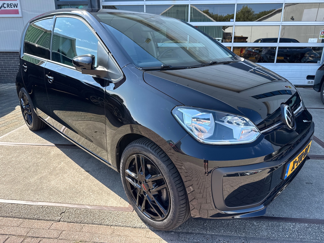 Volkswagen Up! - 1.0 move 4-deurs - AutoWereld.nl