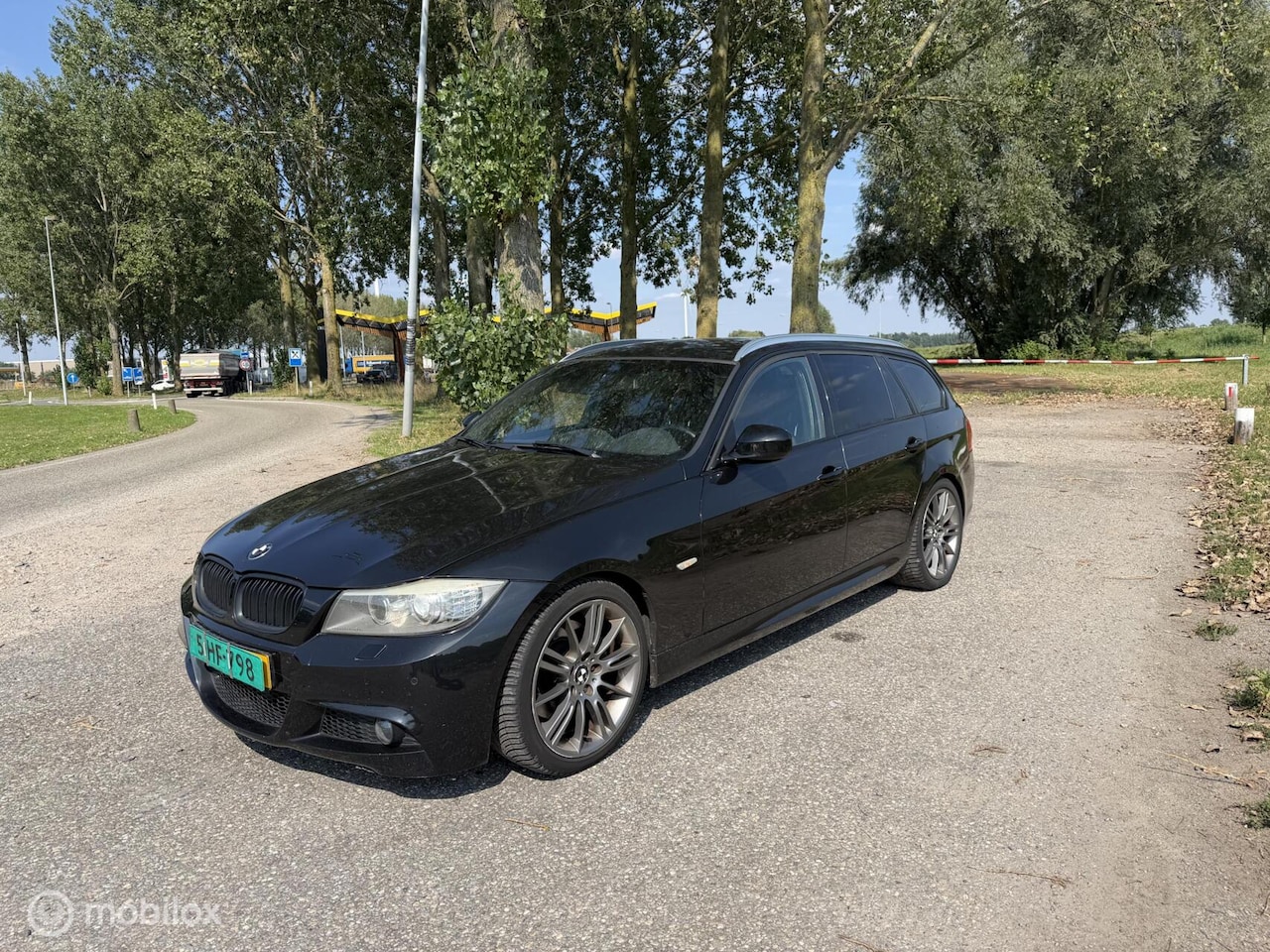 BMW 3-serie Touring - 330d High Executive M Sport LCI Xenon - AutoWereld.nl