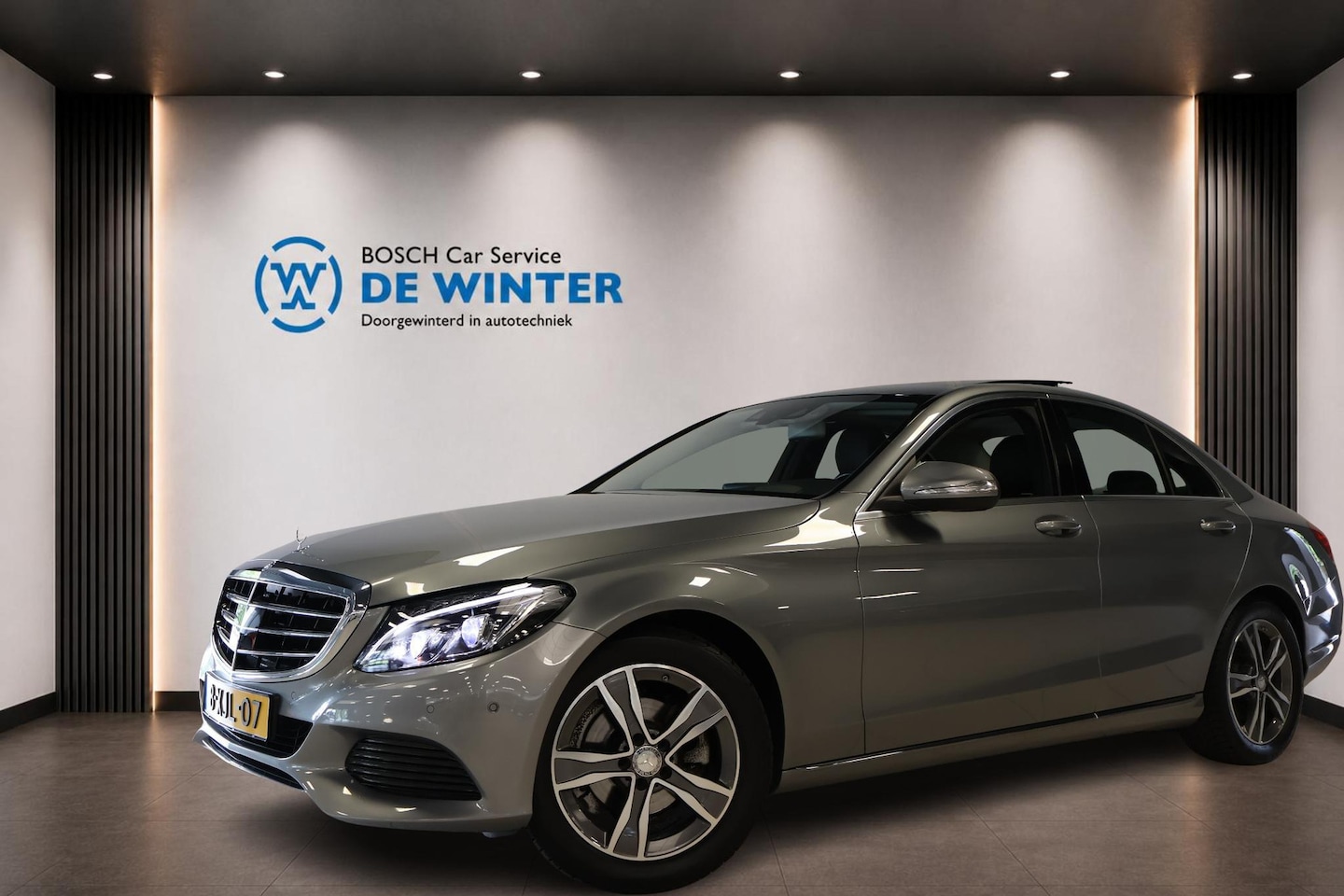 Mercedes-Benz C-klasse - 180 Navi | Clima | Cruise | LED | Panoramadak - AutoWereld.nl