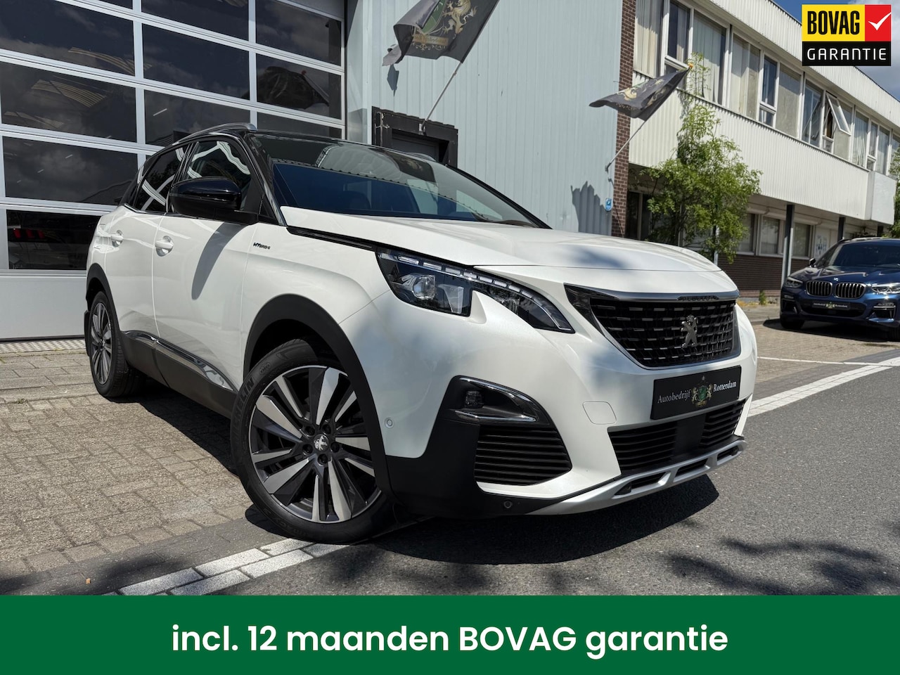 Peugeot 3008 - 1.6 HYbrid4 300 GT 300PK LMV19/NAVI/LEDER/360º - AutoWereld.nl