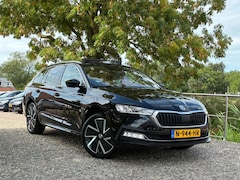 Skoda Octavia Combi - 1.4 TSI iV PHEV | 1e eigenaar | BTW | Bom vol nu €13.975,