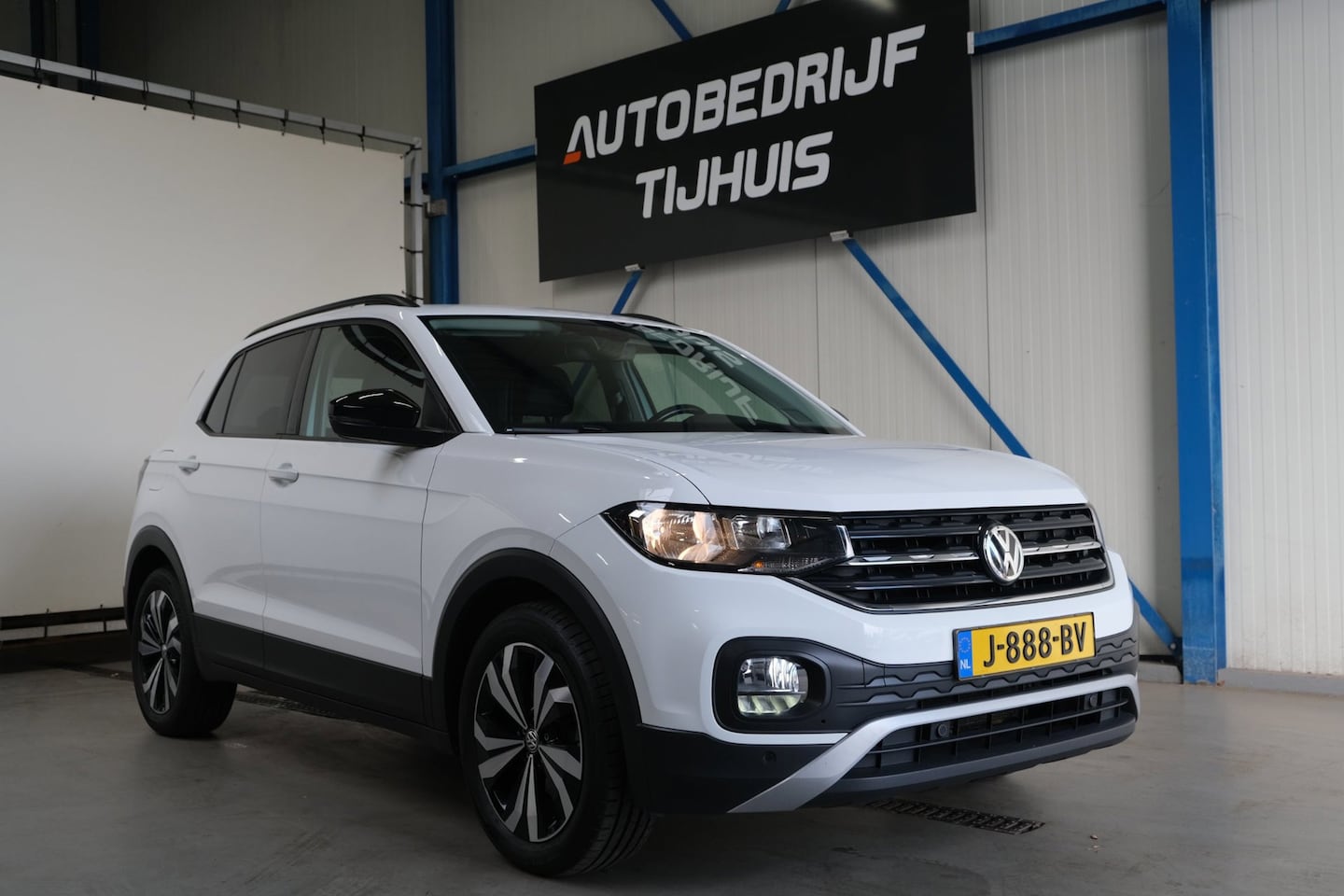 Volkswagen T-Cross - 1.0 TSI Life - N.A.P. Airco, Cruise, PDC, Navi. - AutoWereld.nl