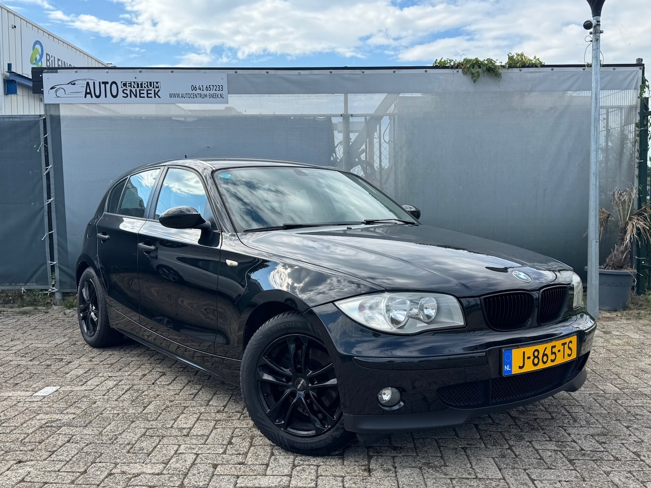BMW 1-serie - 116i - NWE APK - Clima - Leer - Stoelverwarming - AutoWereld.nl