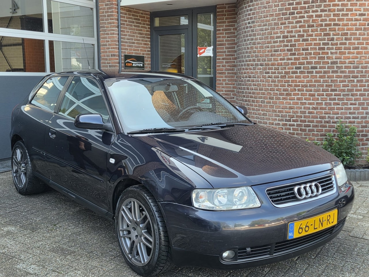 Audi A3 - 1.6 Attraction | Clima | Lm velgen | Nap | Apk - AutoWereld.nl