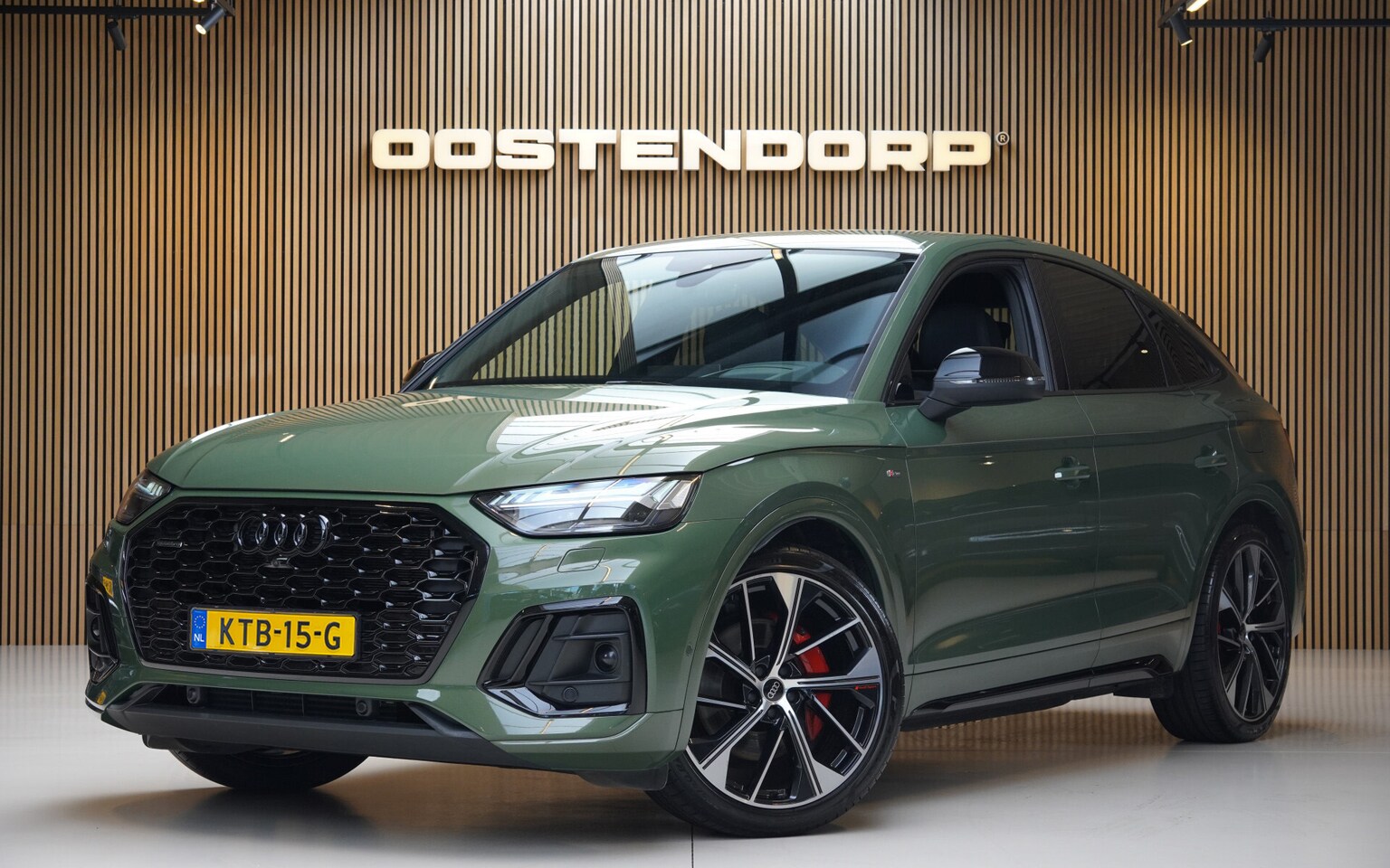 Audi Q5 Sportback - 55TFSIe/367pk S-Line Blackstyle|2023|Luchtvering|HUD|Cruise+ACC|Matrix LED|Trekhaak|21"LMV - AutoWereld.nl