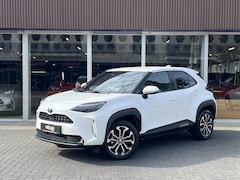 Toyota Yaris Cross - 1.5 Hybrid Dynamic | 17 inch, Keyless, Privacy Glass, Smart connect, Apple CarPlay/Android