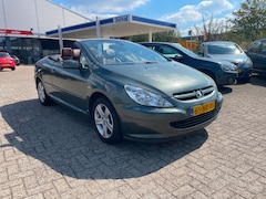 Peugeot 307 CC - 2.0-16V automaat leer navi