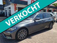 BMW 3-serie Touring - 330e Business Edition Plus Pano/Leer BJ 2022