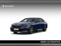 BMW i5 - eDrive40 M Sport Pro Edition 84 kWh | Trekhaak | Innovation Pack | Travel Pack | Comfort P