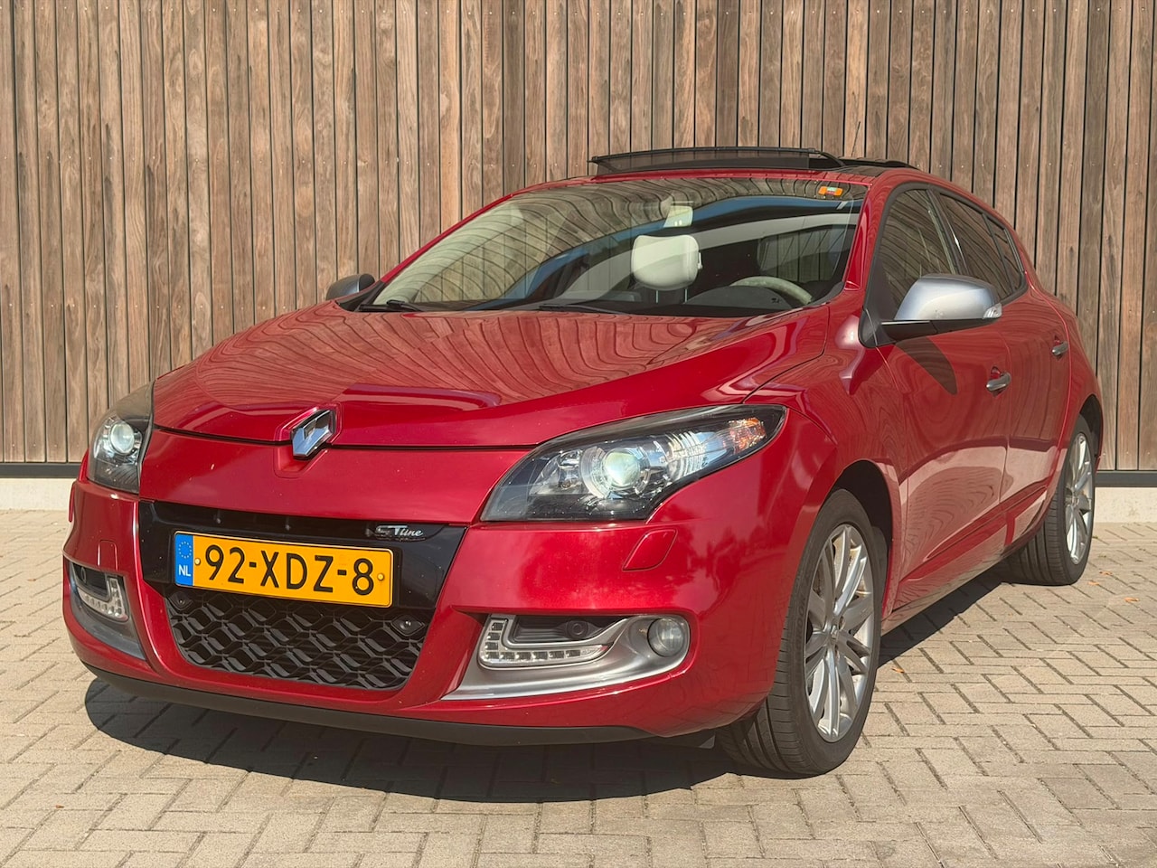 Renault Mégane - 1.5 dCi GT-Line | PANO | XENON | LEDER | - AutoWereld.nl