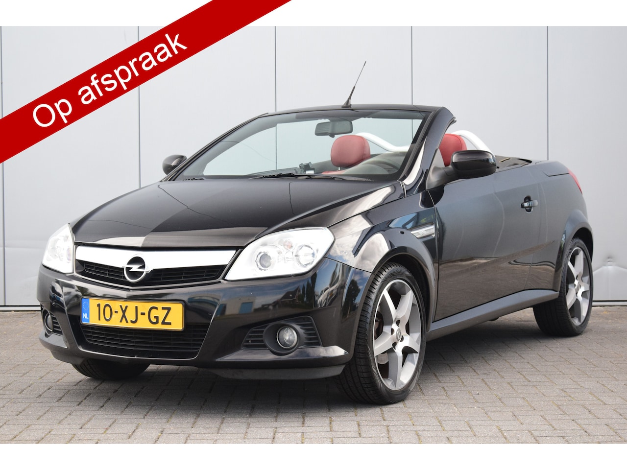 Opel Tigra TwinTop - 1.8-16V Temptation Leer/Stoelverwarming Tweede eigenaar! 148dkm - AutoWereld.nl