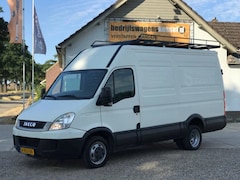 Iveco Daily - 35C15V 330 L2H2 Airco N1 Trekh 3.5t