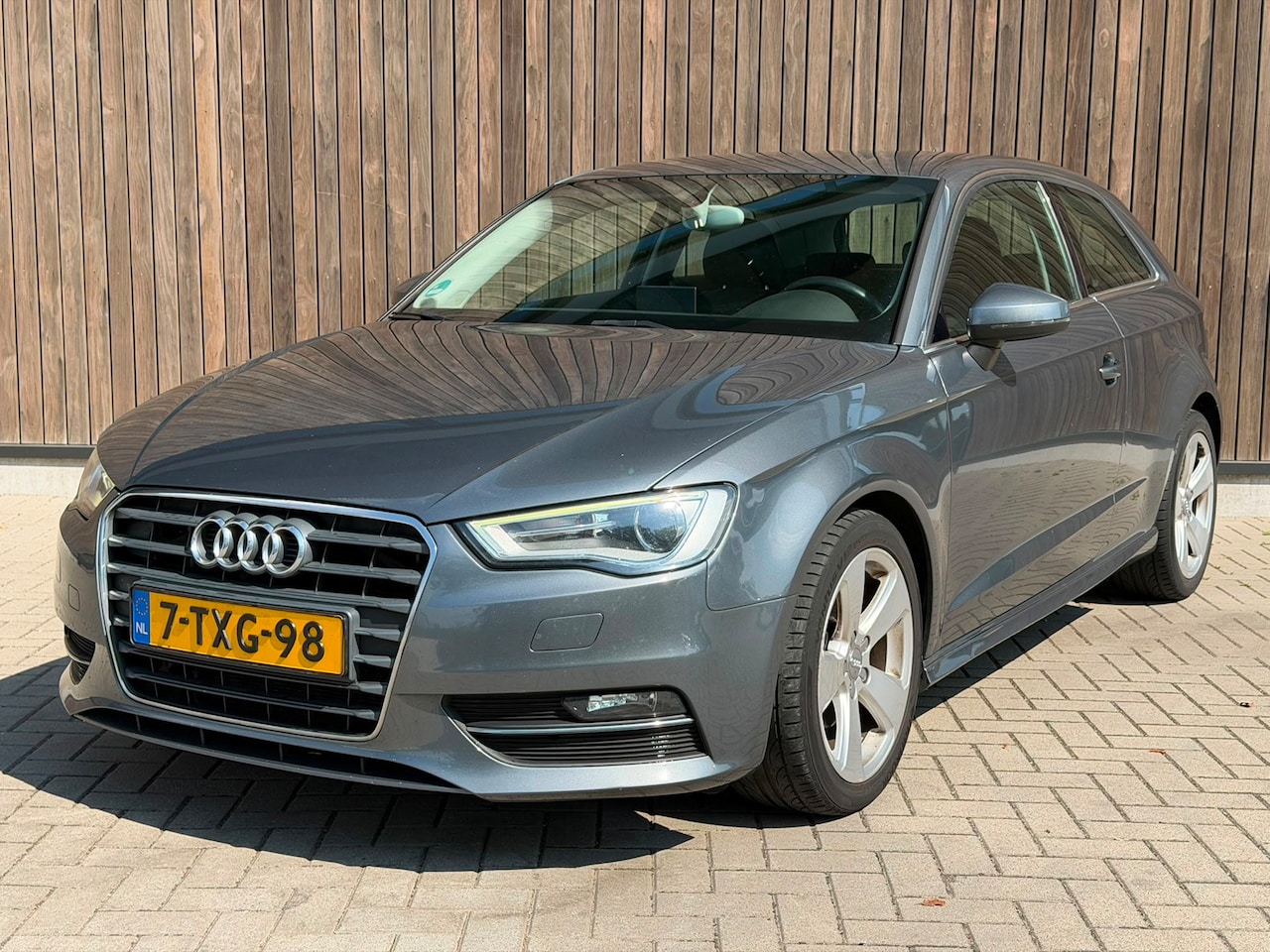 Audi A3 - 1.6 TDI | XENON | NAVI | CLIMA | LED | - AutoWereld.nl