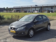 SEAT Ibiza - 1.4-16V 25 Edition Nieuwe apk / Airco / Cruise