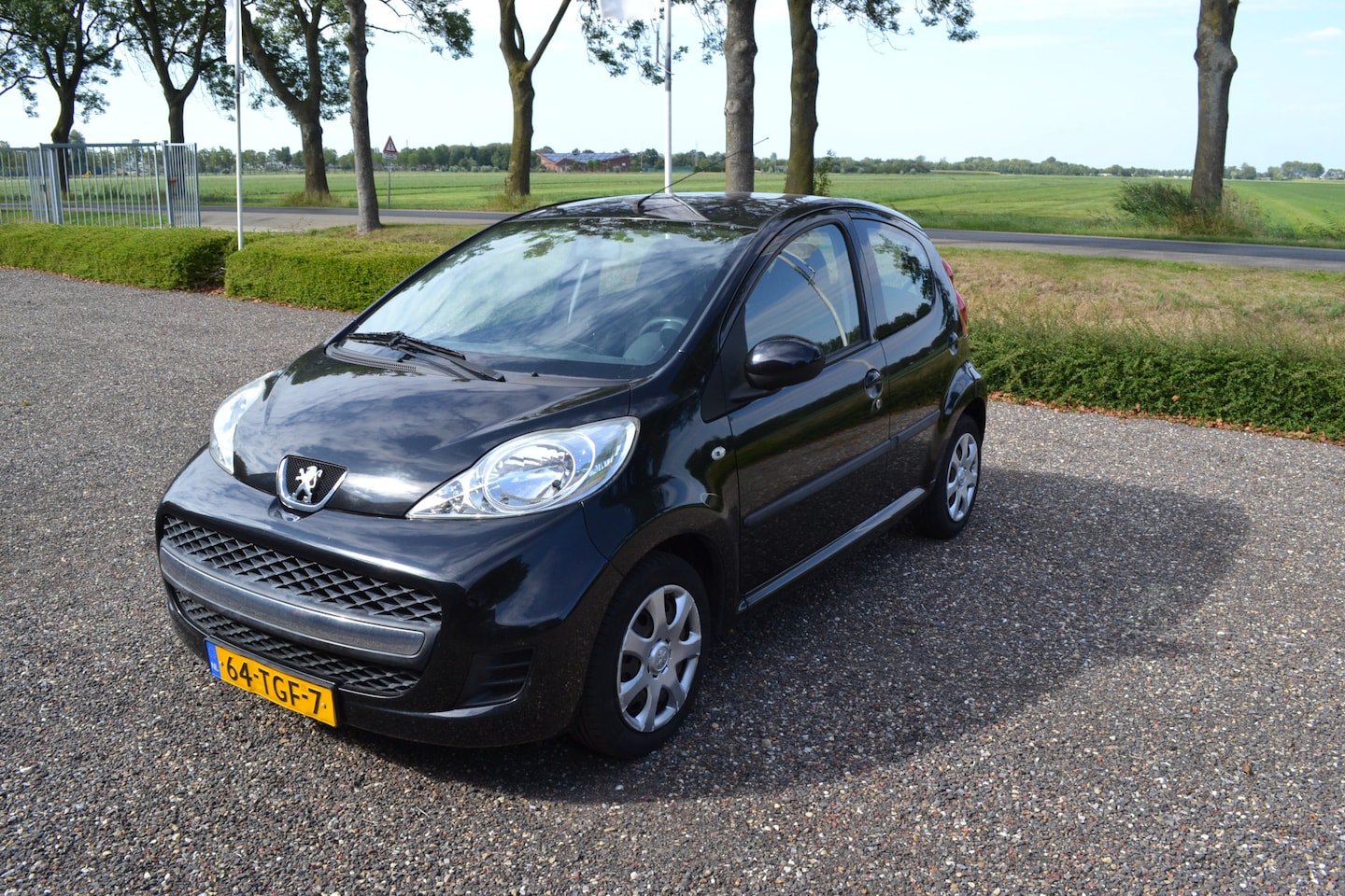 Peugeot 107 - 1.0-12V XS 1.0-12V XS - AutoWereld.nl